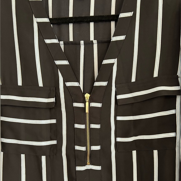 Express Women's Navy Top with Blue and White Stripes - Picture 5 of 6